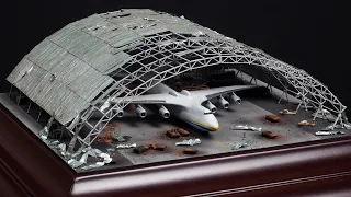 Diorama: An-225 "Mriya" in the damaged hangar 1:700