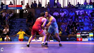 1/8 GR - 67 kg: M. AMOYAN (ARM) v. P. NASIBOV (UKR)