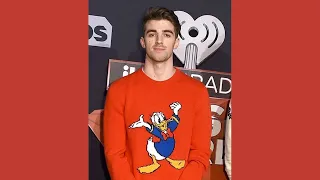 Andrew "Drew" Taggart of The Chainsmokers has dated Selena Gomez, Steve Jobs' daughter, and others.