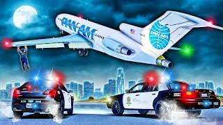 Police Chase STOLEN Boeing 727 in GTA 5!