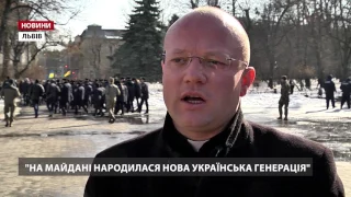 У третю річницю розстрілів на Майдані львівські студенти влаштували тиху ходу