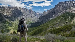 Backpacking Wyoming's Wind River Range: Green River Lakes & White Rock