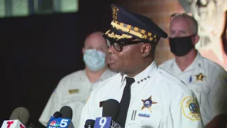 Chicago police give update after violent confrontation with protesters in Loop