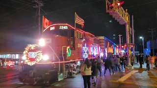 CP holiday train passing through Saint-Constant | Nov 23 2023