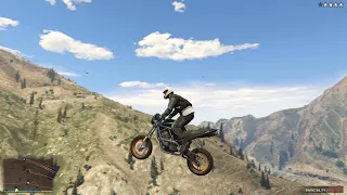 GTA 5 - BEST MOTORCYCLE + POLICE CHASE (PCJ 600)