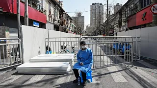 "Null Covid": Ganze Stadtteile in Shanghai abgeriegelt | AFP