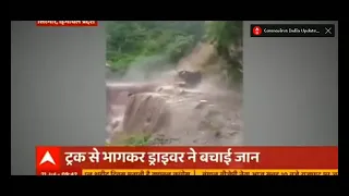 Caught at Camera : When a truck driver escaped flash - flood in HP