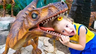 Настя и парк гигантских динозавров