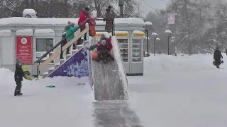 Зима в Димитровграде-2019 Песня  "Бубенцы" в исп. Всеволода Захряпина