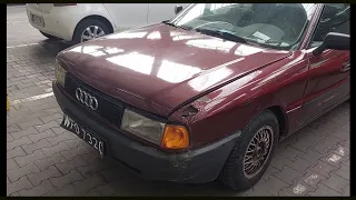 Dziadkowóz na 100% Audi 80 na czarnych tablicach