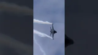 The F-16 aircraft showing off shooting brutally #shorts