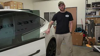 Tesla Model Y / 3 Auto Door Handles and Soft Closing Doors Explained!