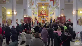 Вечірня з виставленням плащаниці