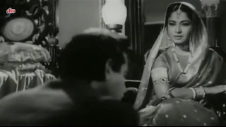 Sahib Bibi Aur Ghulam (1962) - Chhoti Bahu Meets Bhootnath