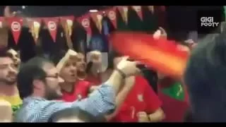 Tomás Roncero celebrando la victoria de Portugal en la Eurocopa 2016 | Portugal vs France | 1-0