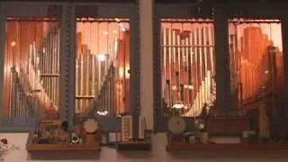 Charlie Balogh plays 'The Entertainer' on the Organ Stop Mighty Wurlitzer