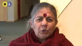 Vandana Shiva explains clearly why GMOs are a death knell to biodiversity and farming