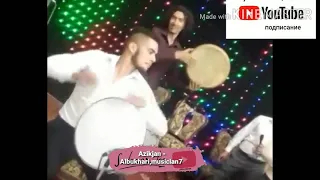 Doira bazmi - Rustam aka vs. Umidjon solo dovul. BUXORO DOIRACHILARI. dhol Doira.