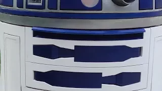 3D-Printed Life Size R2-D2 Project Part 4: The Body