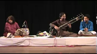 Hindole Majumdar(Tabla) in Concert with Sitar Maestro Ustad Shahid Parvez Live in Kolkata India