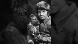 Christopher Robin HATED Winnie the Pooh?! 😢