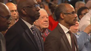 Jimmy, Rosalynn Carter visit Ebenezer Baptist Church for Sunday service