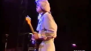 Stevie Ray Vaughan Scuttle Buttin Live In Italy