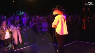 Sia - Alive (Live in the Red Bull Sound Space)