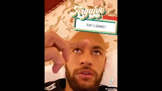 Neymar derretendo após terem perguntado sobre seu desenho favorito.(CHOCANTE)