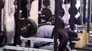 DeFrancosTraining.com - Joe DeFranco reverse band bench