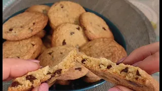 Delicious chewy cookies in 5 minutes! American cookies with chocolate.