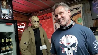 Meeting CJ Graham aka Jason Voorhees from Friday the 13th VI at Texas Chainsaw Massacre Gas Station