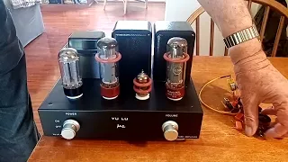 El34 Yu Lu M2 tube valve amplifier. Pocket Rocket for peanuts!