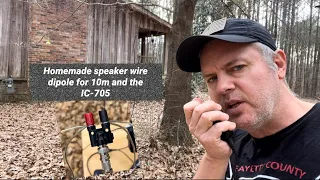 How to build a simple speaker wire antenna for 10m and use it to make a contact with the IC-705