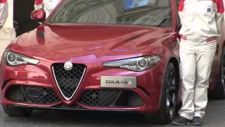 Renzi: “Ripartenza Alfa Romeo: segno di speranza, business, italian style”