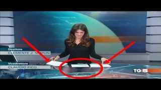 Italian TV presenter Costanza Calabrese accidentally flashes audience 5