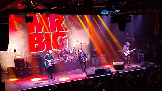 Mr.BIG Barcelona 2024 sala RAZZMATAZZ - 4K