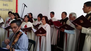 coro de terciarios de los Heraldos del Evangelio