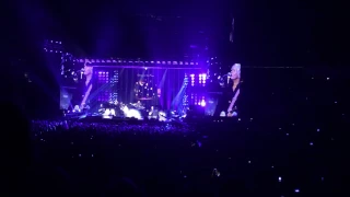 McCartney performs Ob-La-Di-Band on the Run
