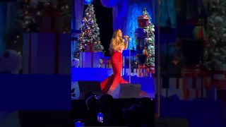 Mariah Carey Xmas Toronto 2022