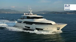 [ENG] FERRETTI Custom Line NAVETTA 28- Yacht Tour - The Boat Show