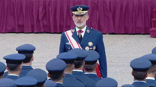 "¡Rompan filas!": el momento mágico de Felipe VI en el AGA de San Javier | La 7