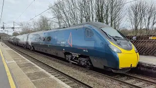 Wilmslow Station - Avanti West Coast Class 390 Pendolino  entering the station