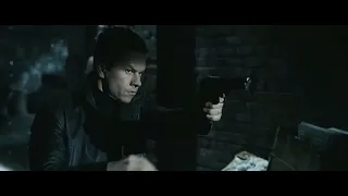 Max Payne 2008 - Alleyway scene (Mark Wahlberg carries the Beretta 92fs)