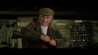 Petit extrait de la soupe aux choux (1981)