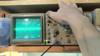 Determining Frequency on the Tektronix 2230 Digital Storage Oscilloscope