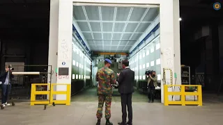 Philippe Goffin en visite à l’Arsenal de Rocourt - Philippe Goffin bezoekt het arsenaal van Rocourt