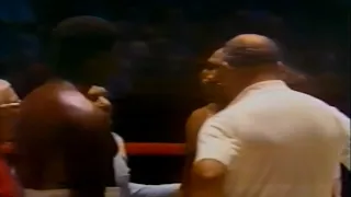 Earnie Shavers vs Roy Tiger Williams - Highlights (COMEBACK, SLUGFEST & KNOCKOUT)