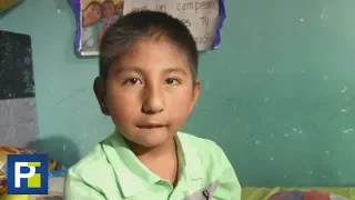 Nació sin brazos ni piernas, pero con una sorprendente fuerza de voluntad este niño vive sin agachar