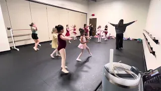 Jr 1 Ballet Thursday Recital Practice with Miss Becky